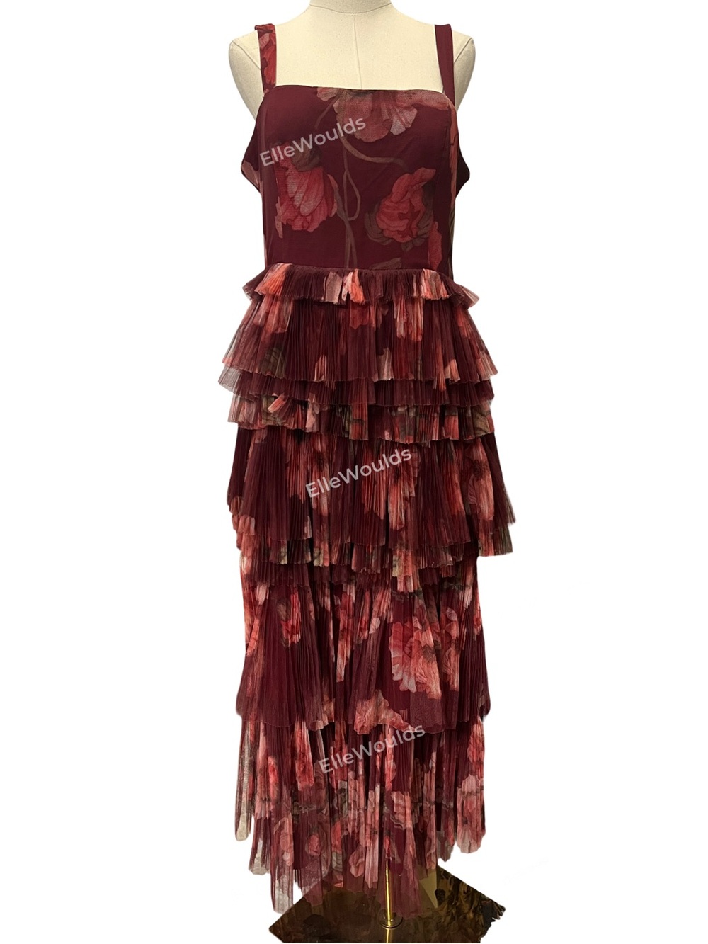 Hutch Nalina Dress Burgundy
Tiered Floral Maxi Dress Size 12 $394 - Picture 3 of 11